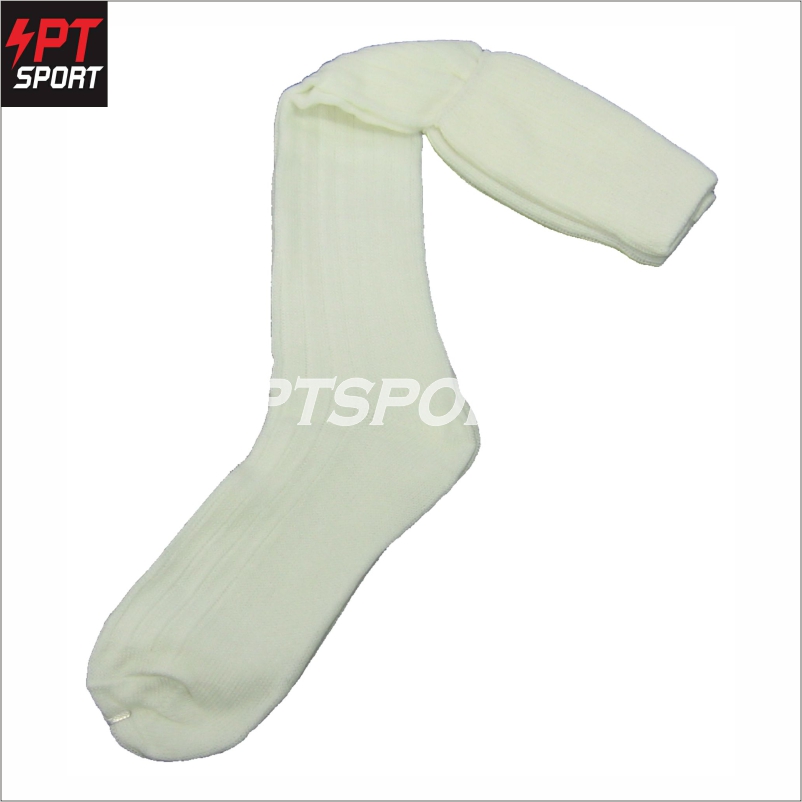 ถุงเท้ากีฬา ถุงเท้าฟุตบอลสีล้วน D-STEP AC-501 สีขาว